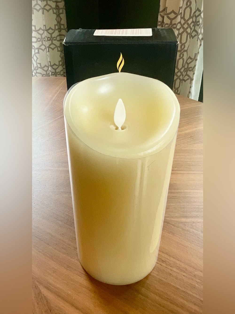 new Luminara Candle, Ivory, Vanilla Scented, 3.5" x 7"